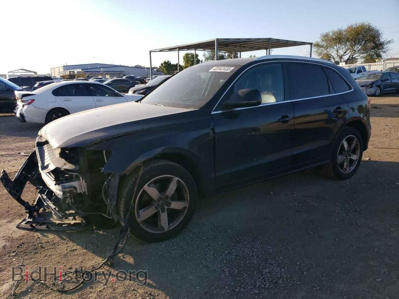 Фотография WA1DKAFP8CA109403 - AUDI Q5 2012