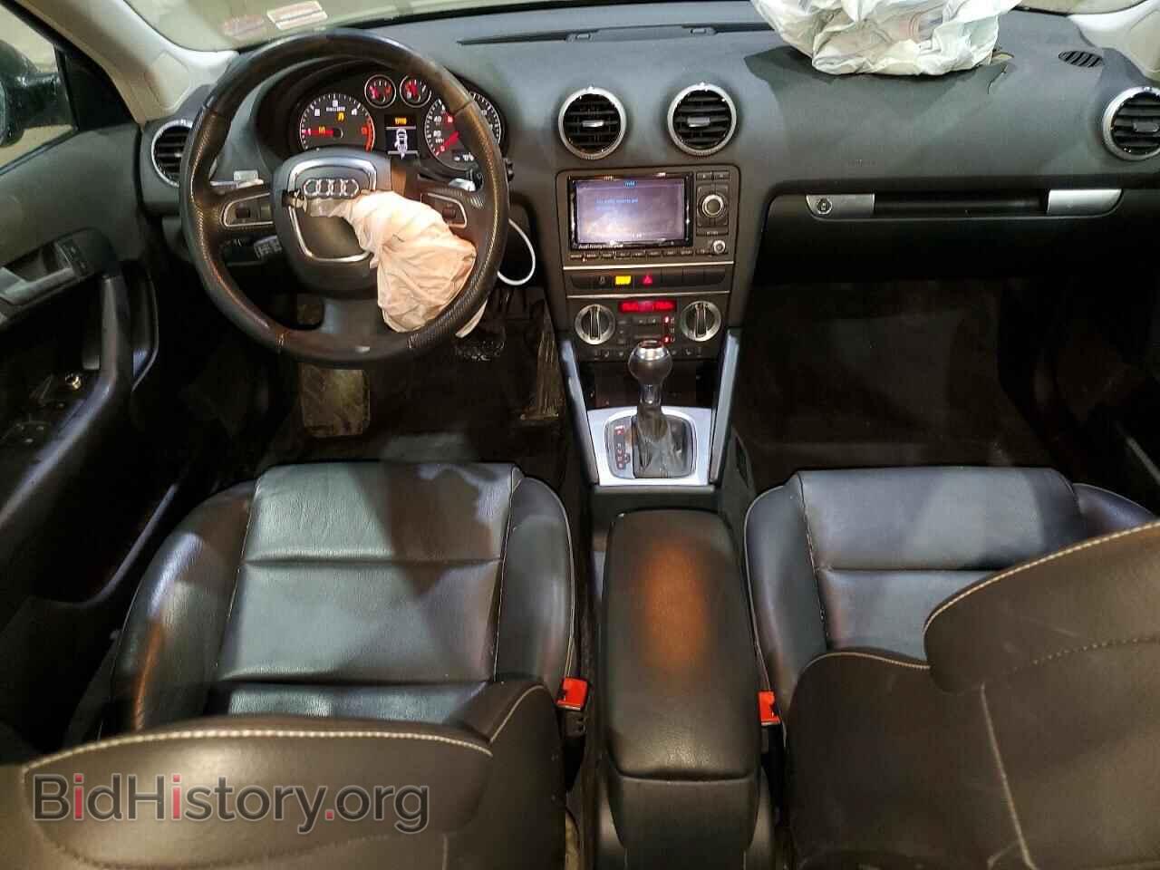 2012 AUDI A3 - VIN: WAUKJAFMXCA028244 - Фото 8