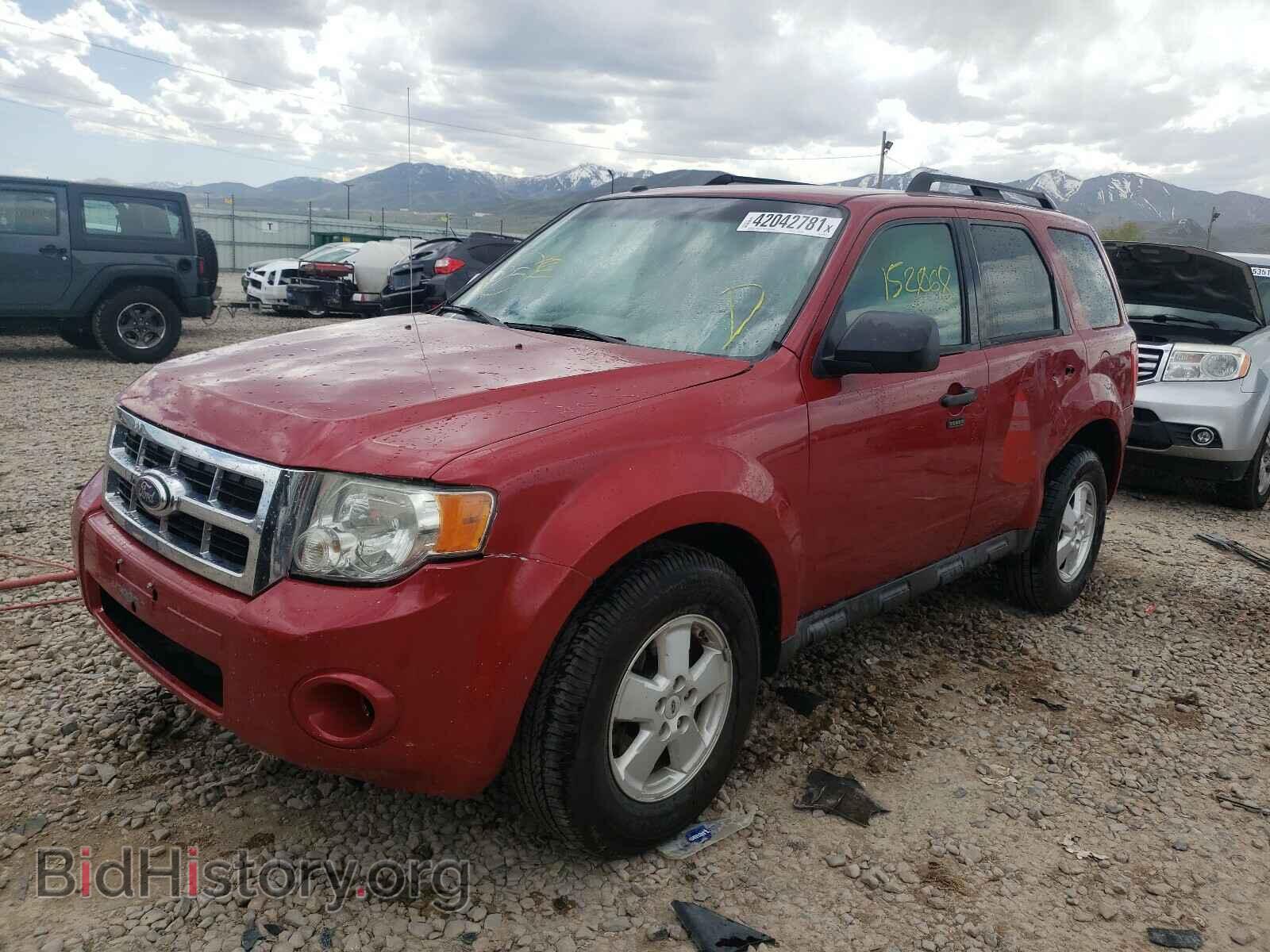 2011 FORD ESCAPE - VIN: 1FMCU9D74BKB84665 - Фото 2