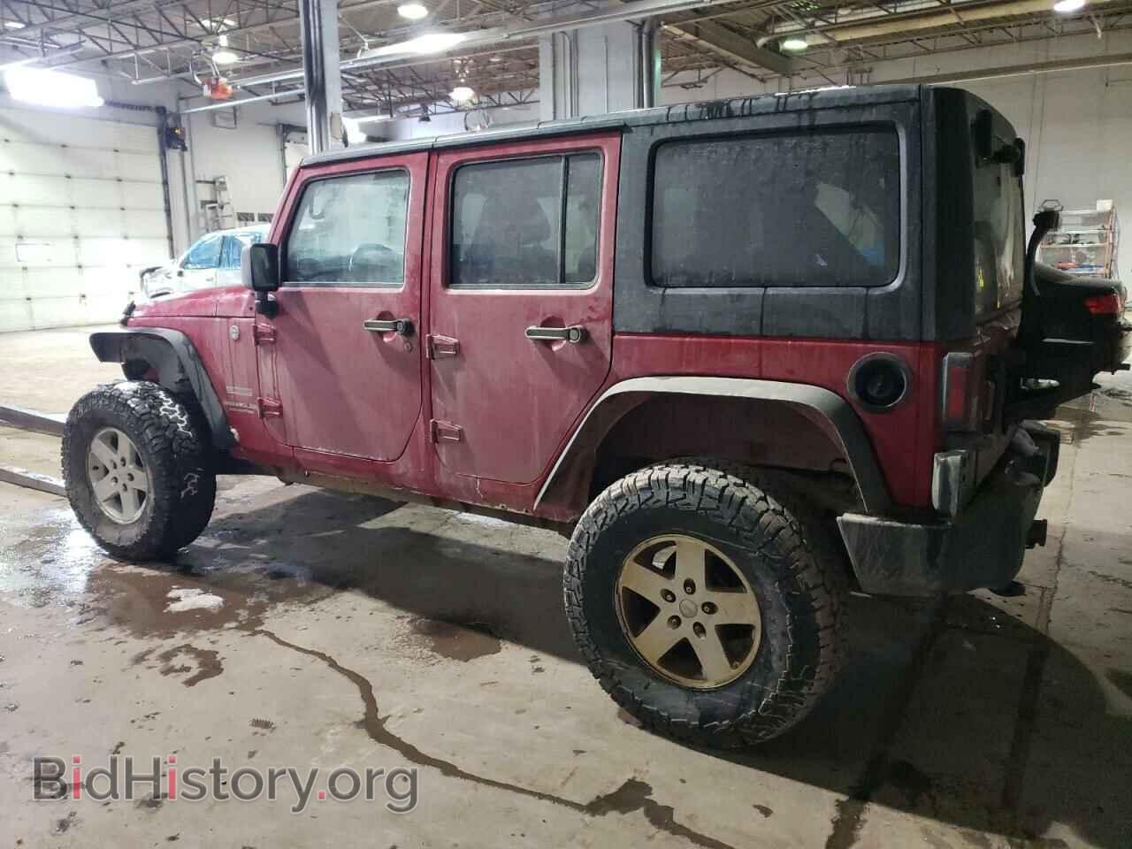 2011 JEEP WRANGLER - VIN: 1J4BA3H13BL586029 - Фото 2