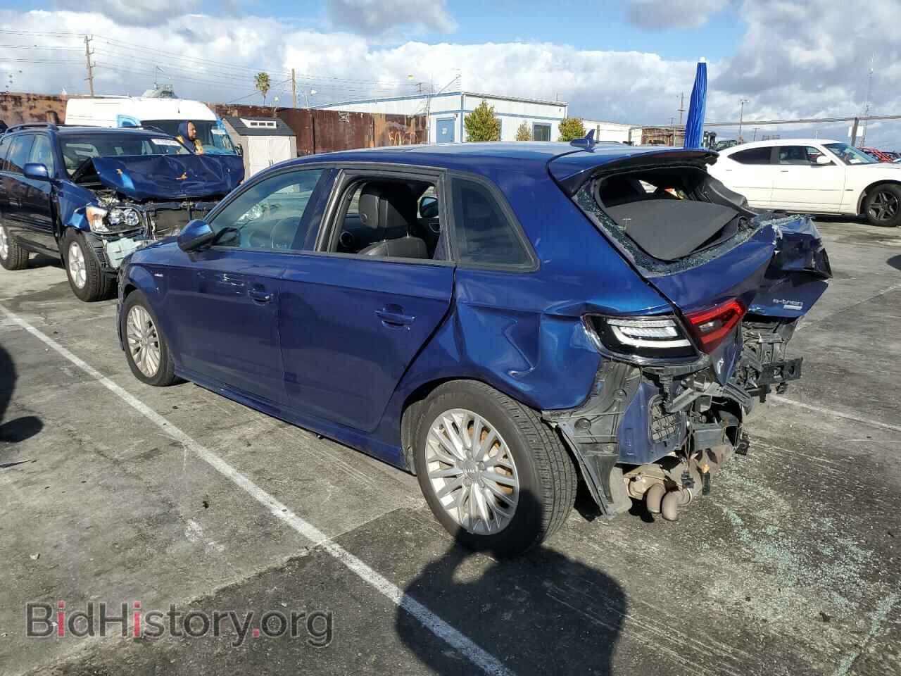 2016 AUDI A3 - VIN: WAUVPBFFXGA092843 - Фото 2