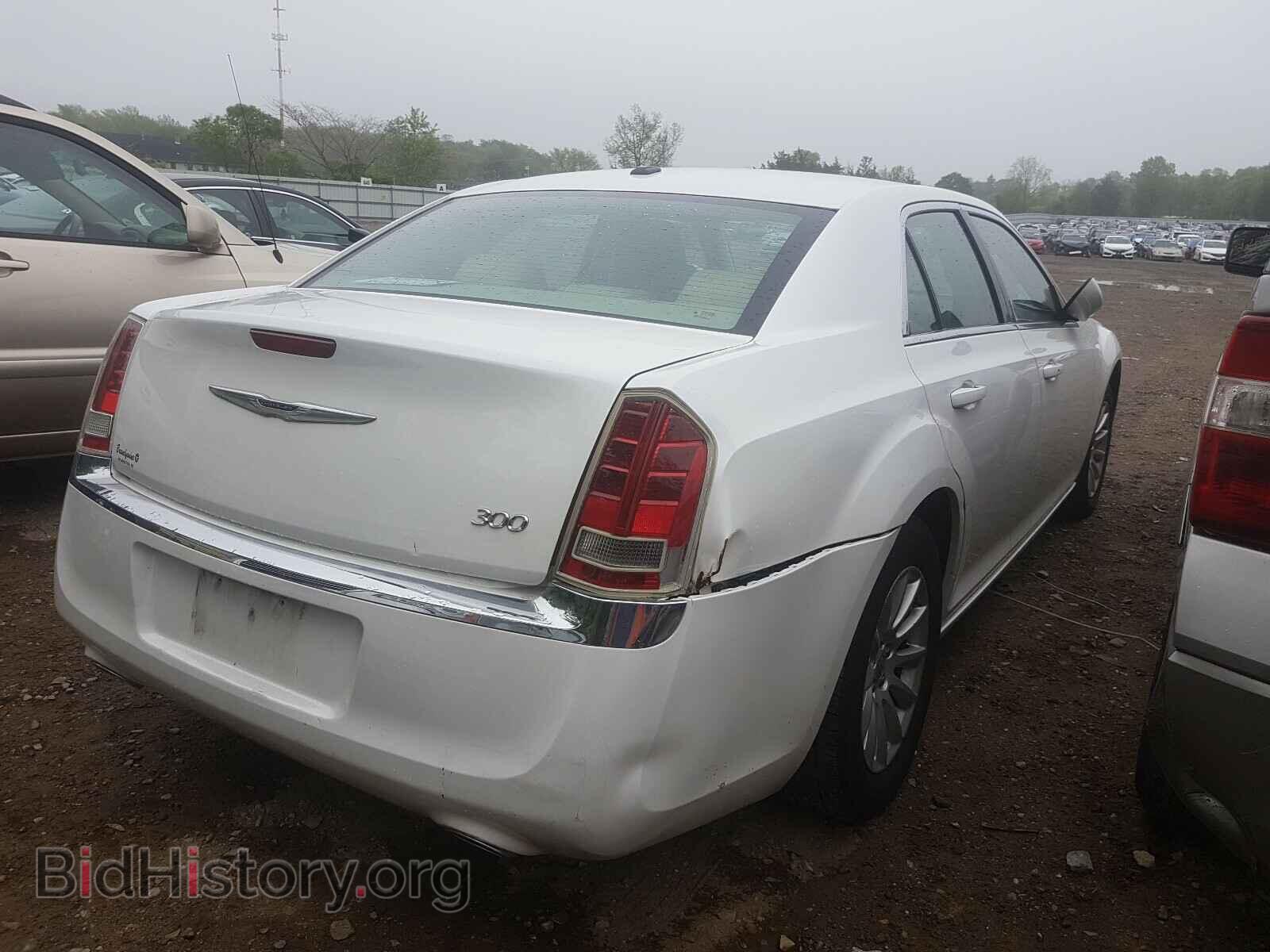 2011 CHRYSLER 300 - VIN: 2C3CA4CG7BH529104 - Фото 4