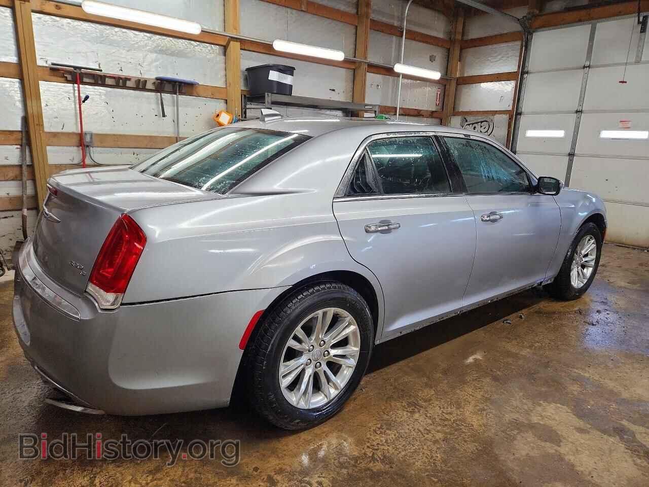 2016 CHRYSLER 300 - VIN: 2C3CCAEG6GH343390 - Фото 3