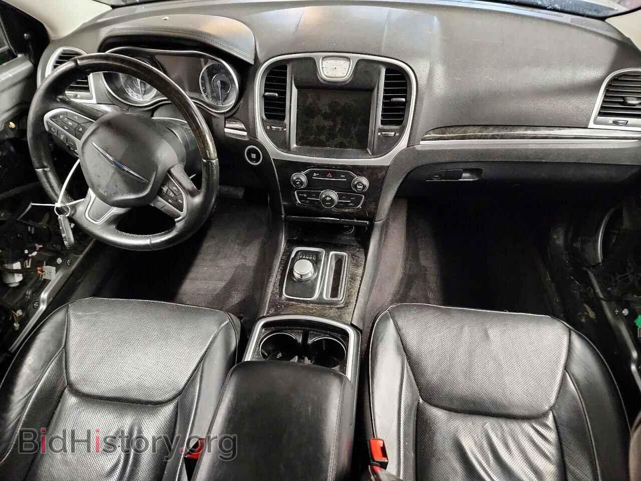 2016 CHRYSLER 300 - VIN: 2C3CCAEG6GH343390 - Фото 8