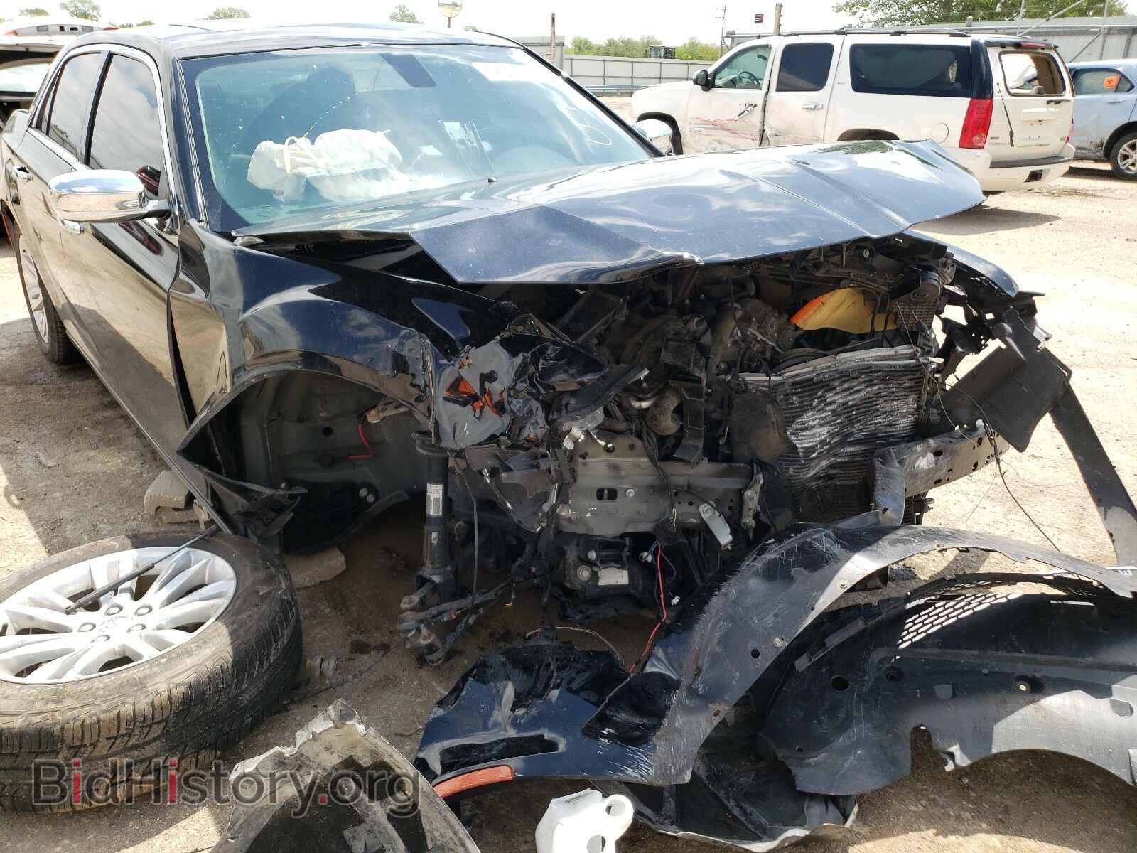 2016 CHRYSLER 300 - VIN: 2C3CCAEGXGH334319 - Фото 9
