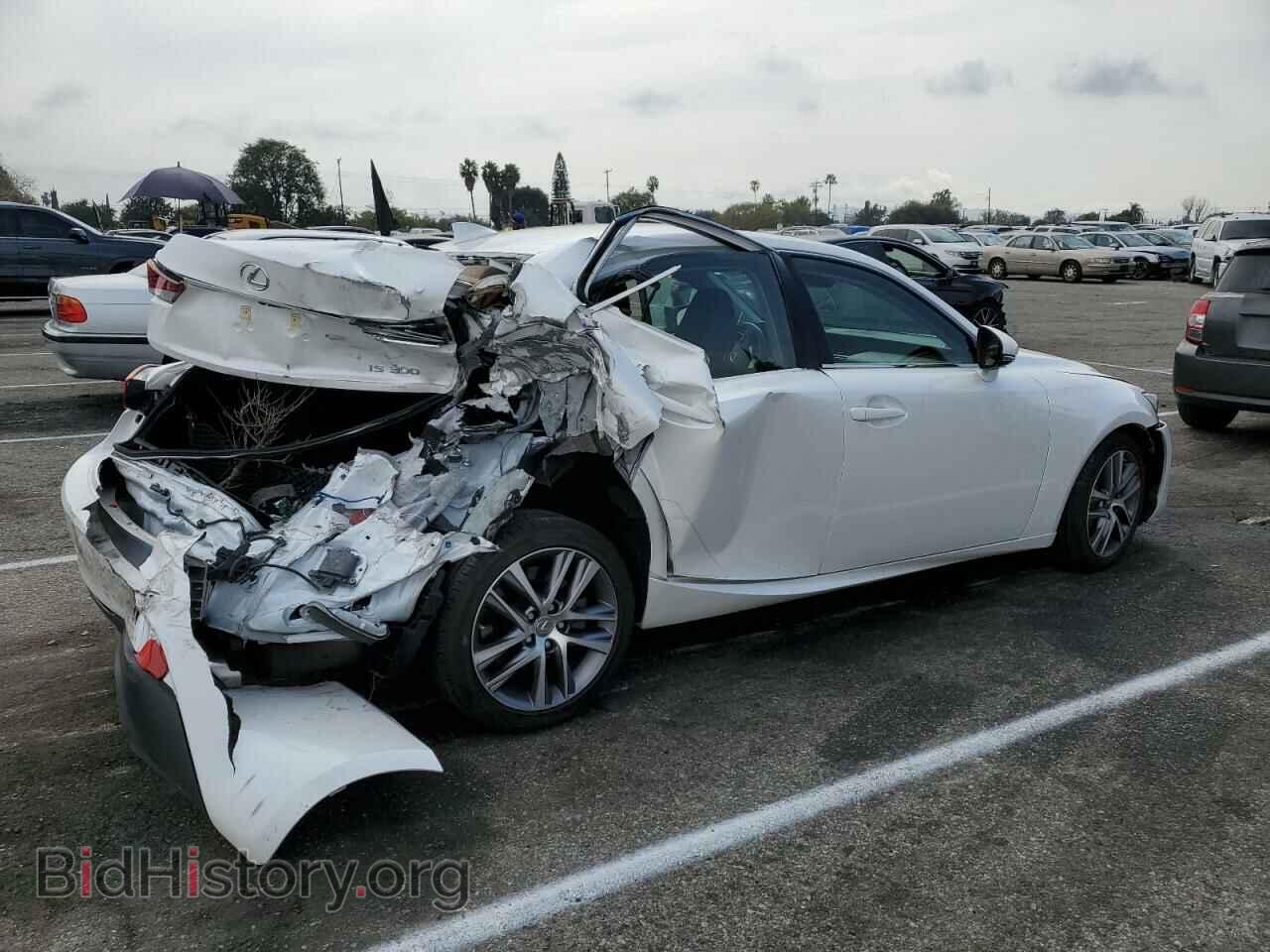 2019 LEXUS IS - VIN: JTHBA1D24K5092435 - Фото 3