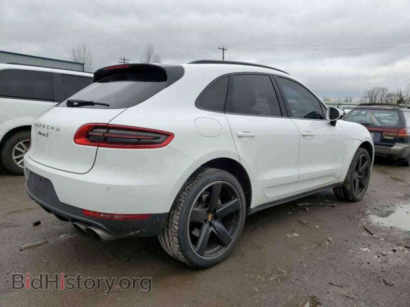 2016 Porsche MACAN (VIN WP1AB2A53GLB52690) — фото 3 из 13