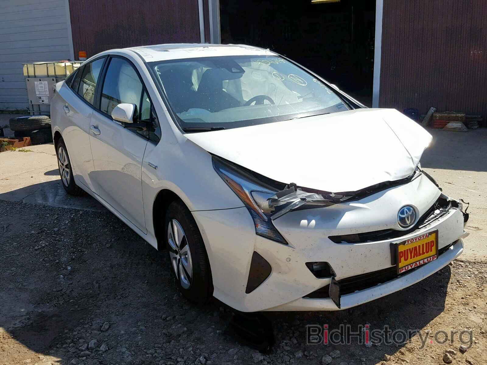 Photo JTDKARFU7J3057056 - TOYOTA PRIUS 2018