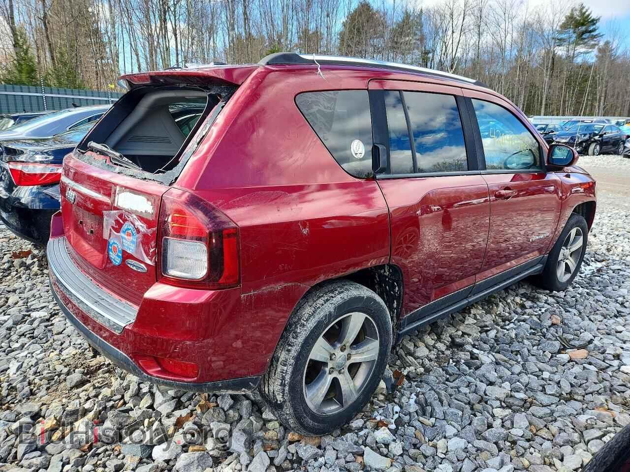 2016 JEEP COMPASS - VIN: 1C4NJDEB2GD697355 - Photo 3