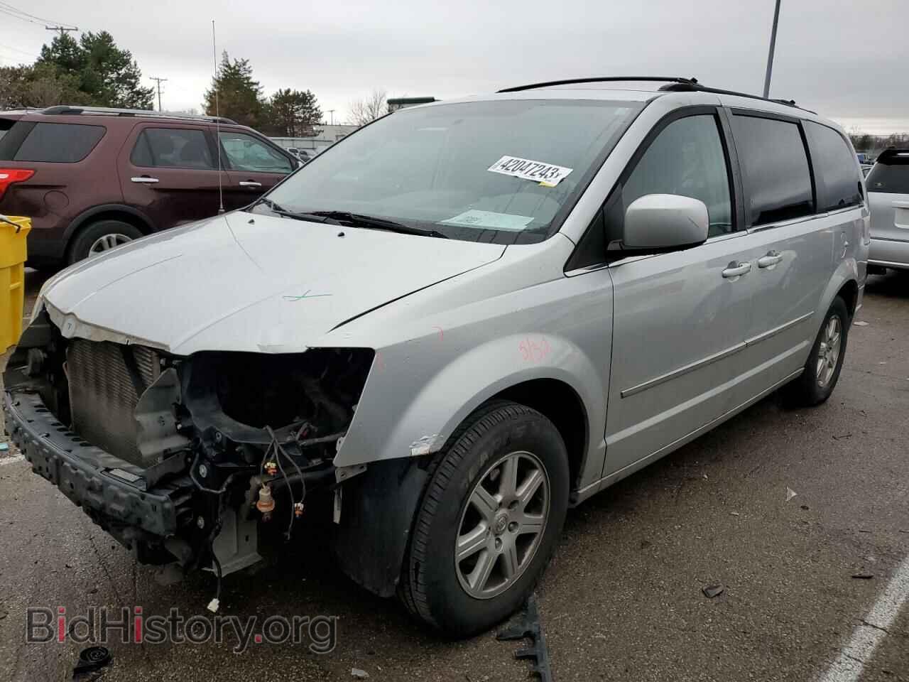 Photo 2A4RR5D19AR334381 - CHRYSLER MINIVAN 2010