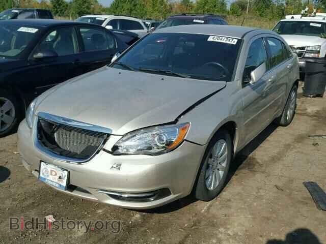 2013 CHRYSLER 200 - VIN: 1C3CCBBG0DN660031 - Фото 2