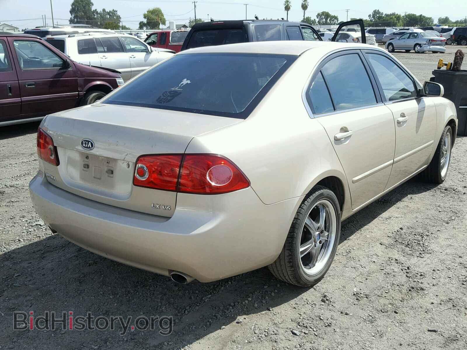 2006 KIA OPTIMA - VIN: KNAGE124065037001 - Photo 4