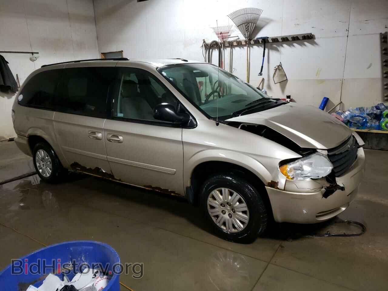2006 CHRYSLER MINIVAN - VIN: 2A4GP44RX6R637691 - Фото 4