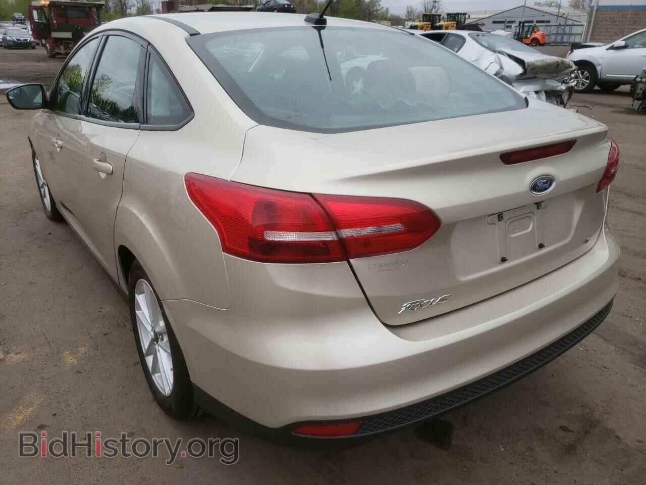 2017 FORD FOCUS - VIN: 1FADP3F21HL288456 - Photo 3