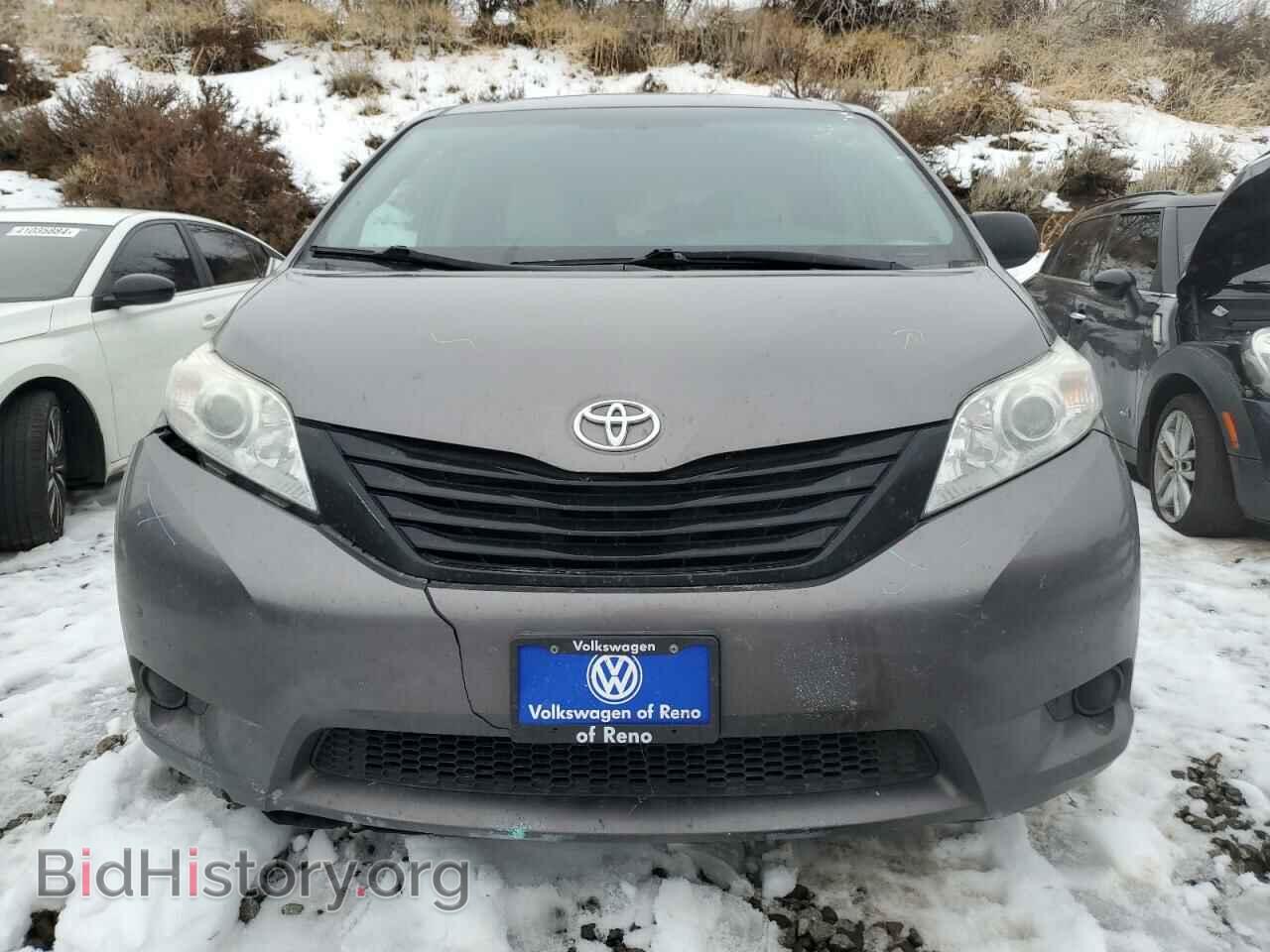 2017 TOYOTA All Models - VIN: 5TDZZ3DC3HS879229 - Фото 5