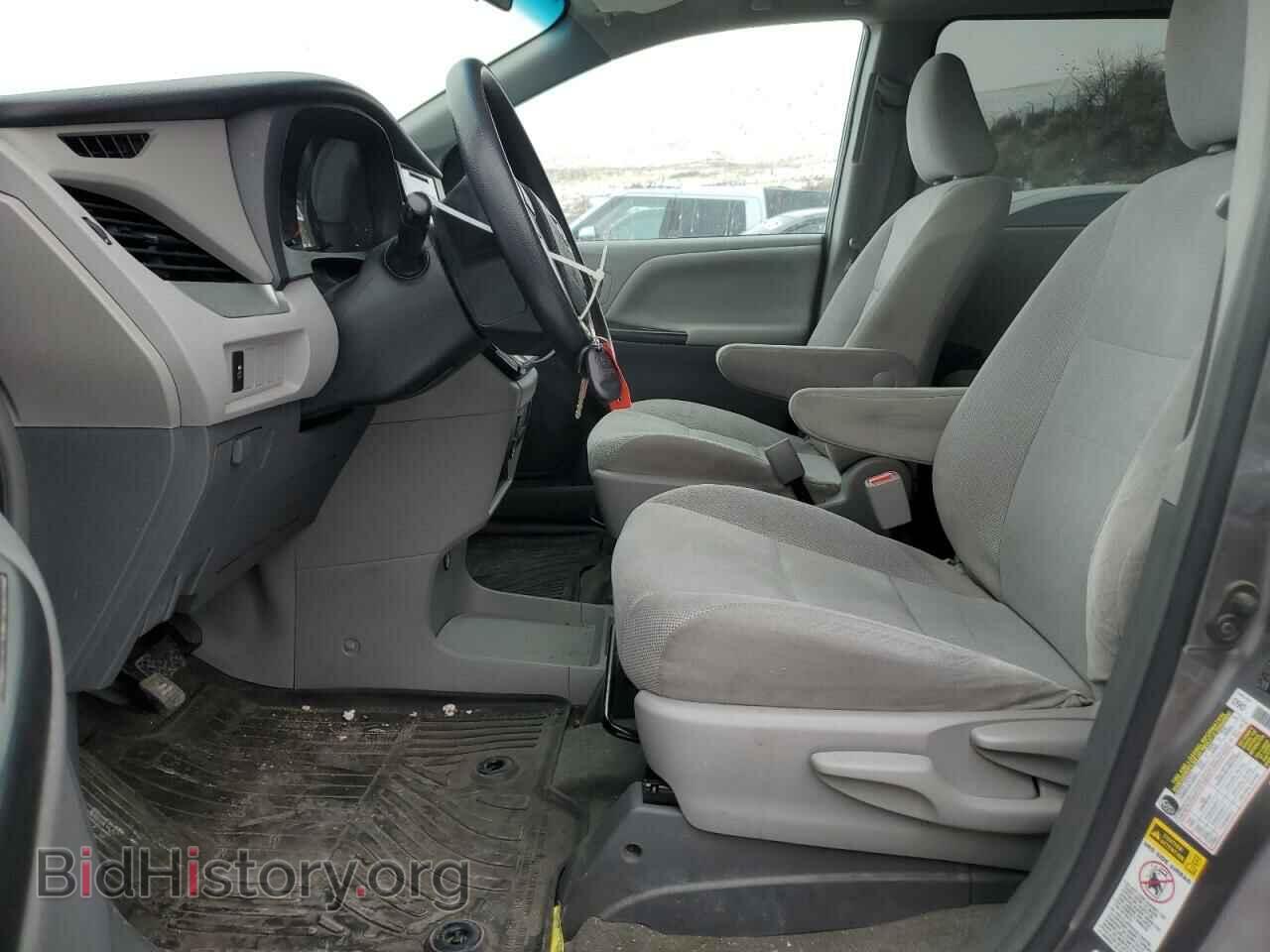 2017 TOYOTA All Models - VIN: 5TDZZ3DC3HS879229 - Фото 7
