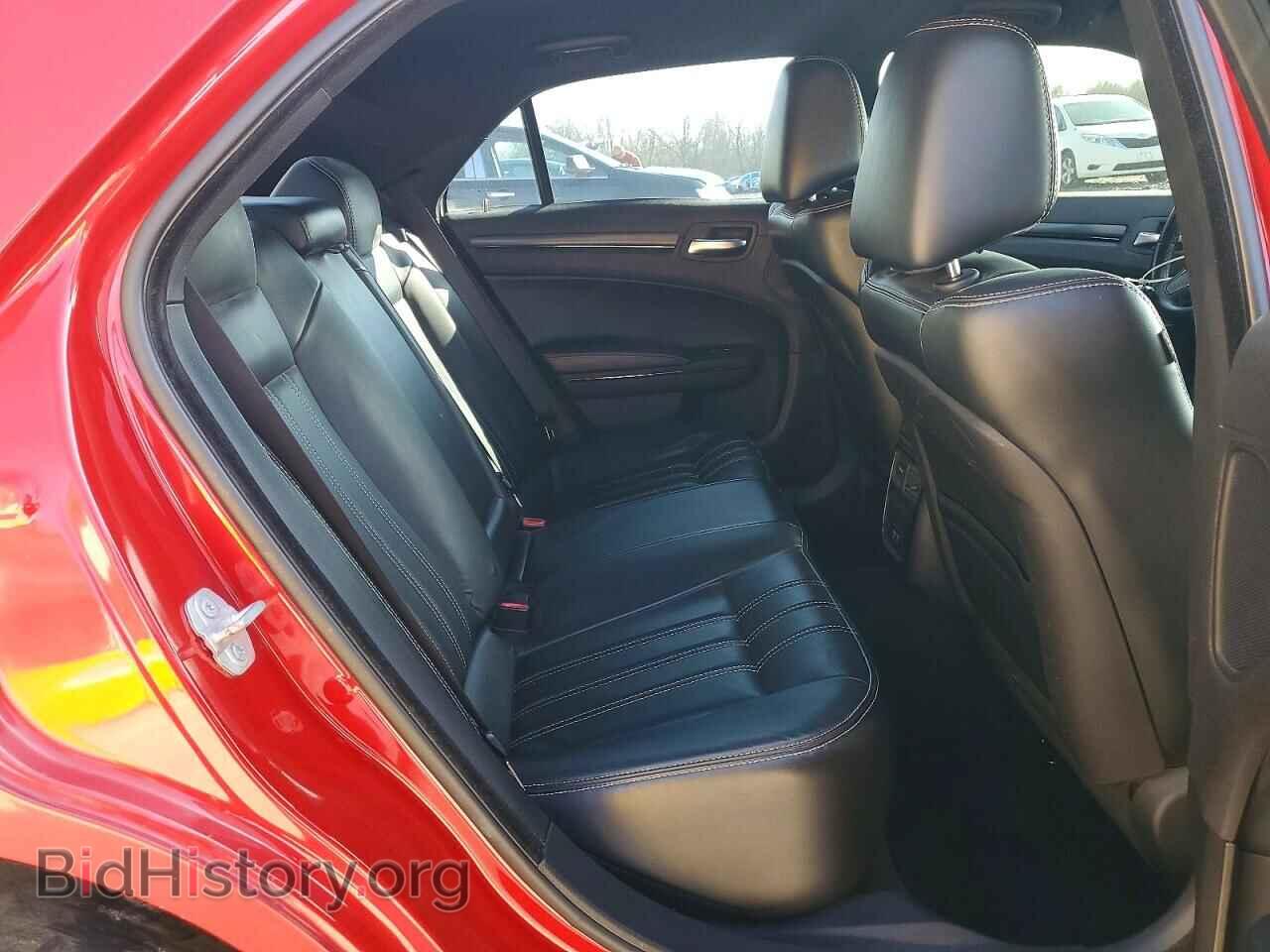 2015 CHRYSLER 300 - VIN: 2C3CCAGG2FH927880 - Фото 10