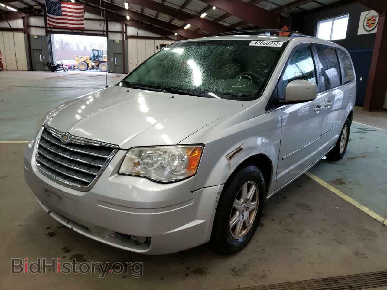 2010 CHRYSLER MINIVAN - VIN: 2A4RR5D12AR267137 - Фото 2