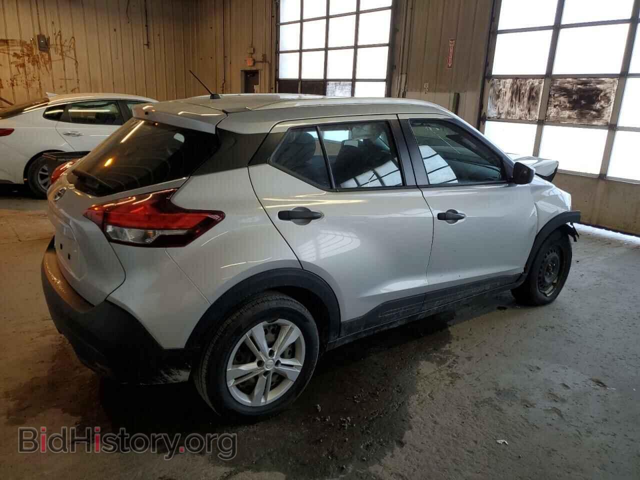 2019 NISSAN KICKS - VIN: 3N1CP5CU3KL555411 - Фото 3