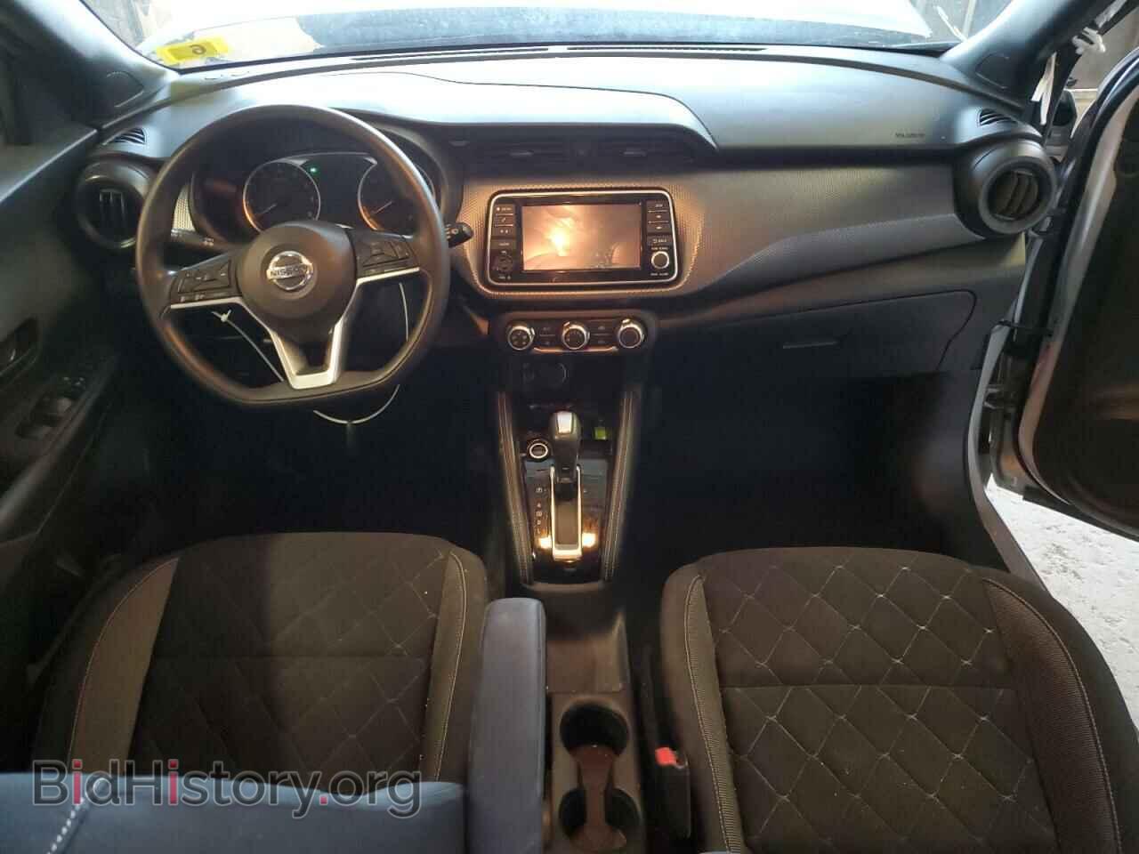 2019 NISSAN KICKS - VIN: 3N1CP5CU3KL555411 - Фото 8