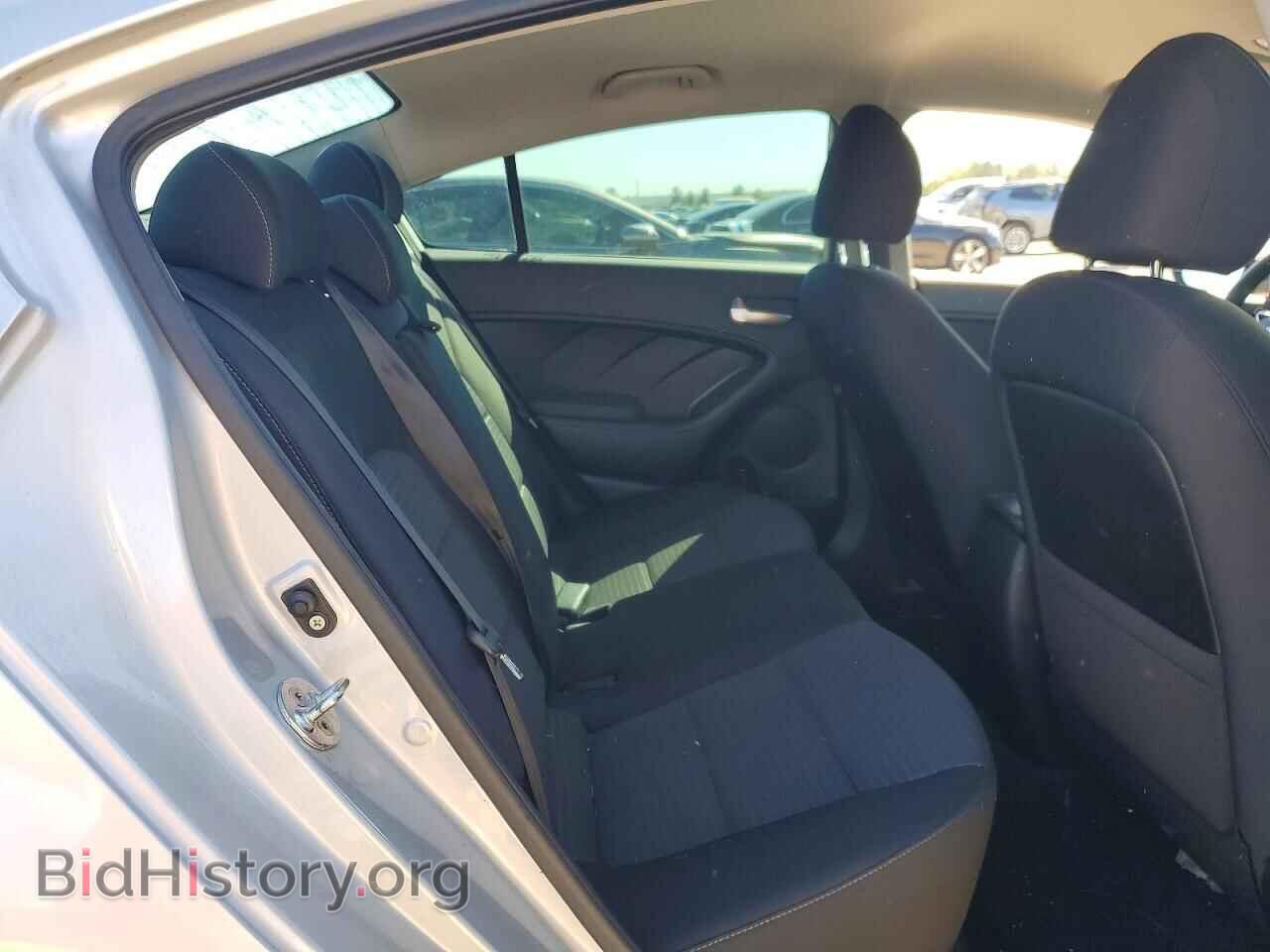 2018 KIA FORTE - VIN: 3KPFL4A78JE179840 - Фото 10