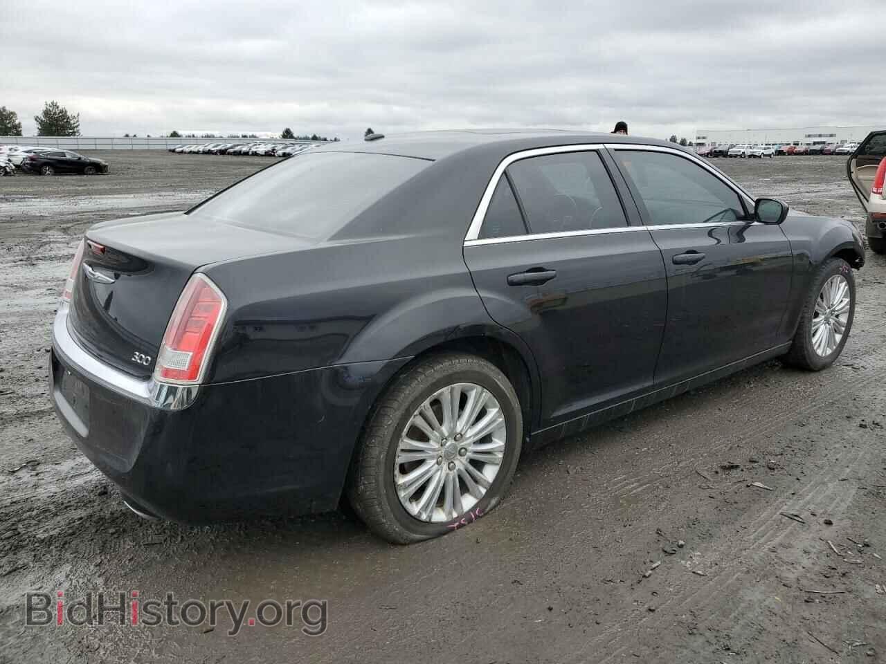 2013 CHRYSLER 300 - VIN: 2C3CCARG2DH599628 - Фото 3