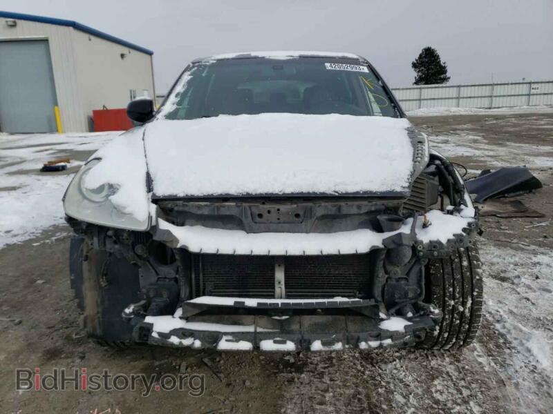 2010 Porsche CAYENNE (VIN WP1AA2AP1ALA05196) — photo 5 of 14