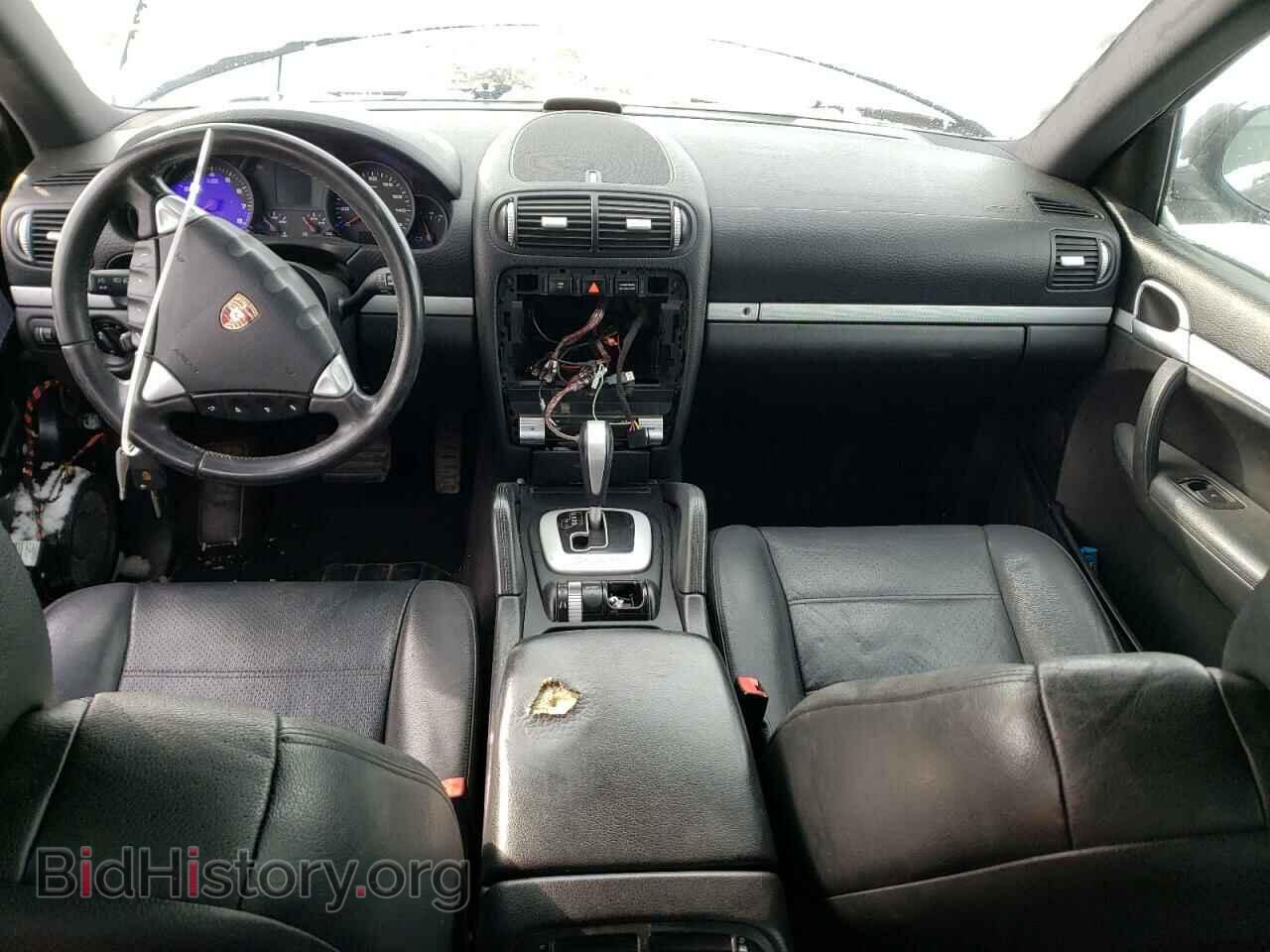 2010 PORSCHE CAYENNE - VIN: WP1AA2AP1ALA05196 - Photo 8