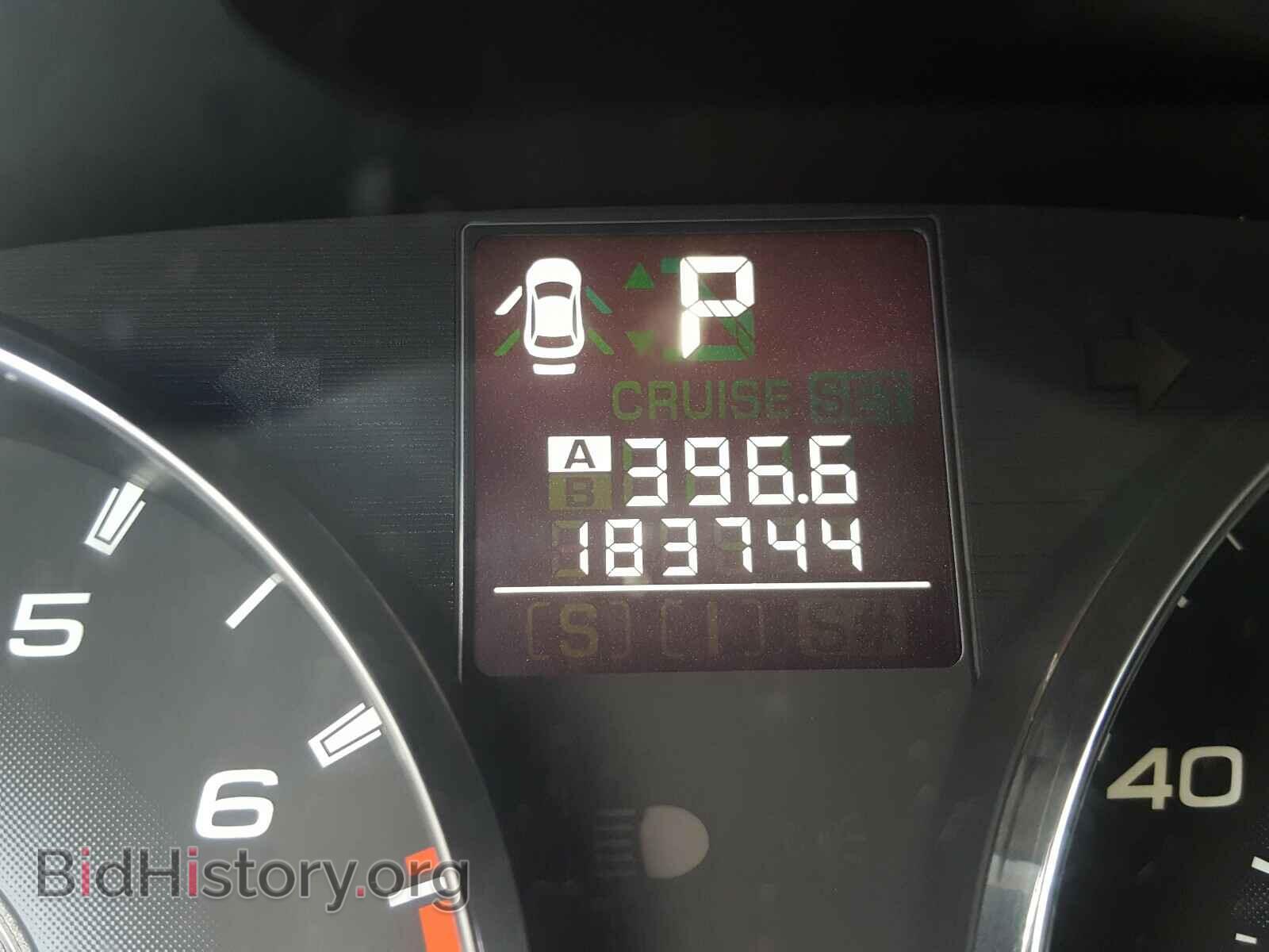 2010 SUBARU OUTBACK - VIN: 4S4BRCGC2A3373908 - Фото 8