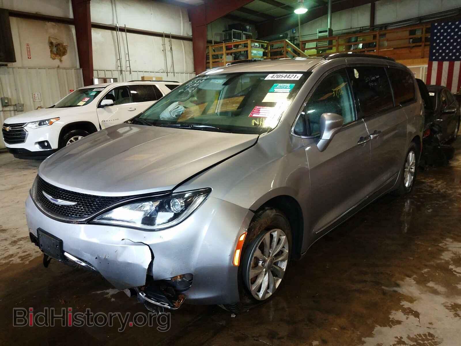 2019 CHRYSLER PACIFICA - VIN: 2C4RC1BG9KR700588 - Photo 2
