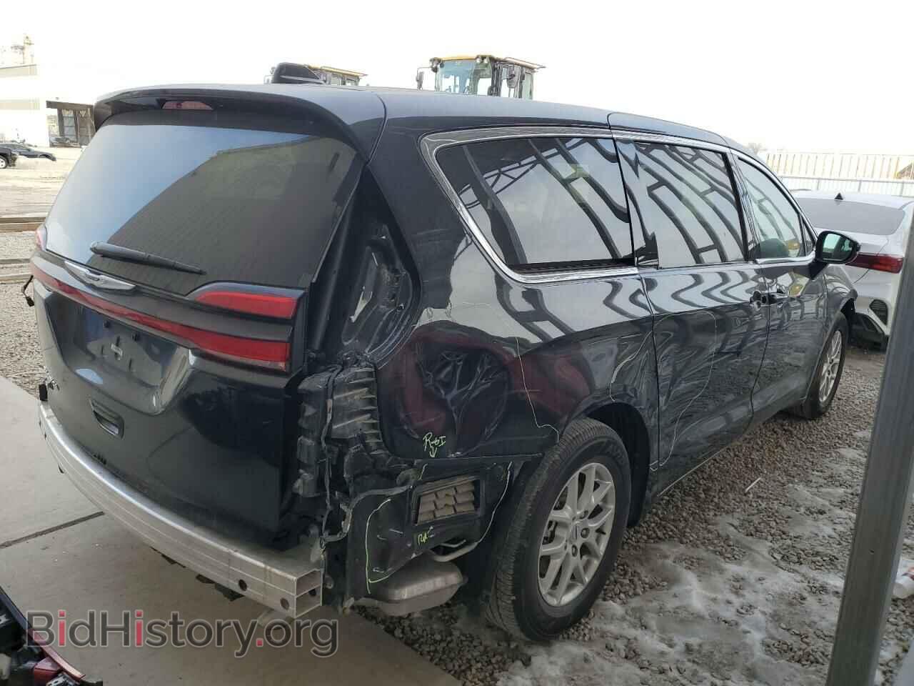 2024 CHRYSLER PACIFICA - VIN: 2C4RC1BG2RR141461 - Фото 3