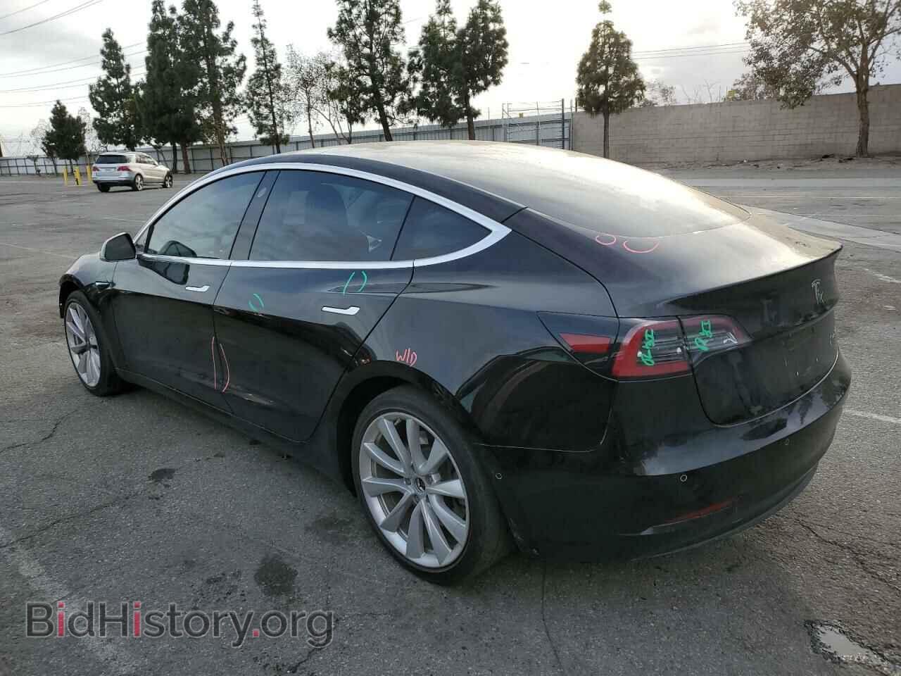 2018 TESLA MODEL 3 - VIN: 5YJ3E1EB9JF182735 - Фото 2