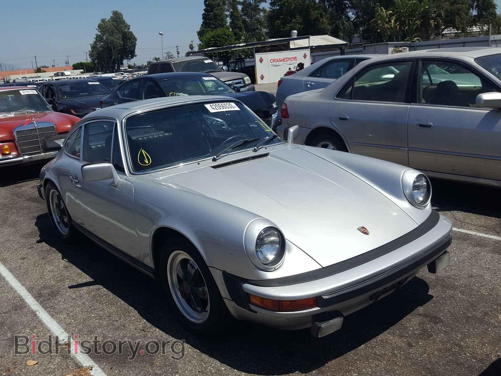 Photo 00000009116200770 - PORSCHE 911 1976