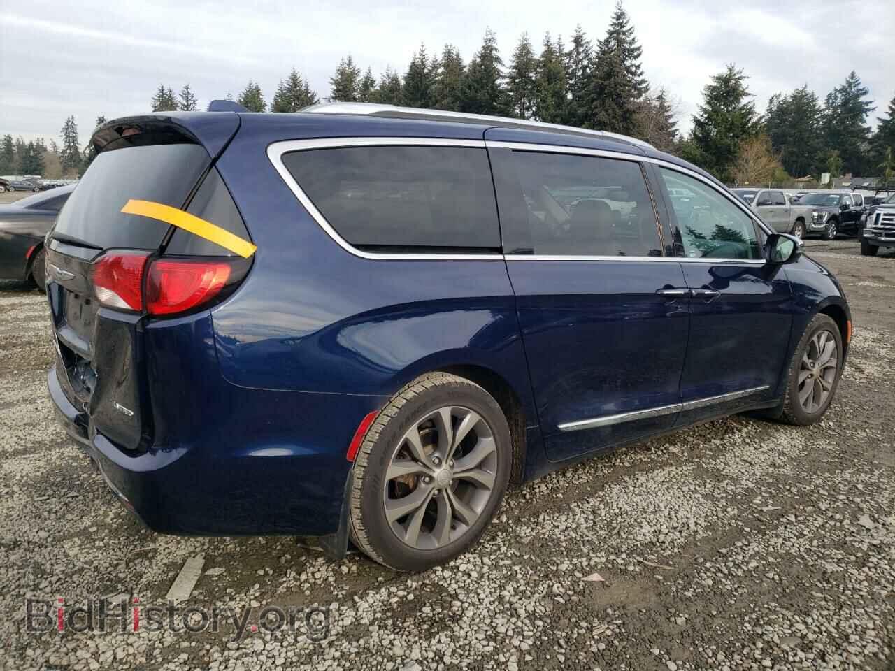 2017 CHRYSLER PACIFICA - VIN: 2C4RC1GG2HR810738 - Фото 3