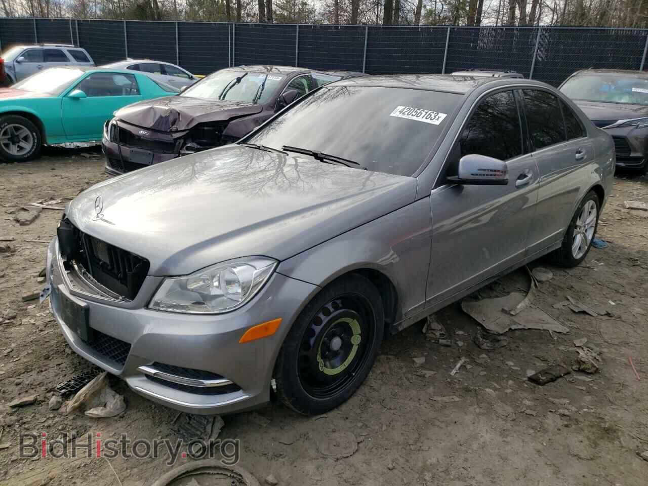 Photo WDDGF8AB3DR294447 - MERCEDES-BENZ C-CLASS 2013