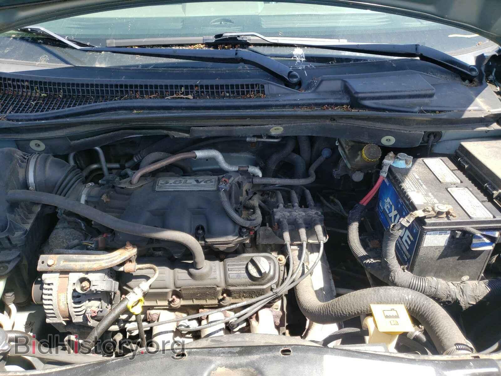 2008 CHRYSLER MINIVAN - VIN: 2A8HR54PX8R671926 - Фото 7