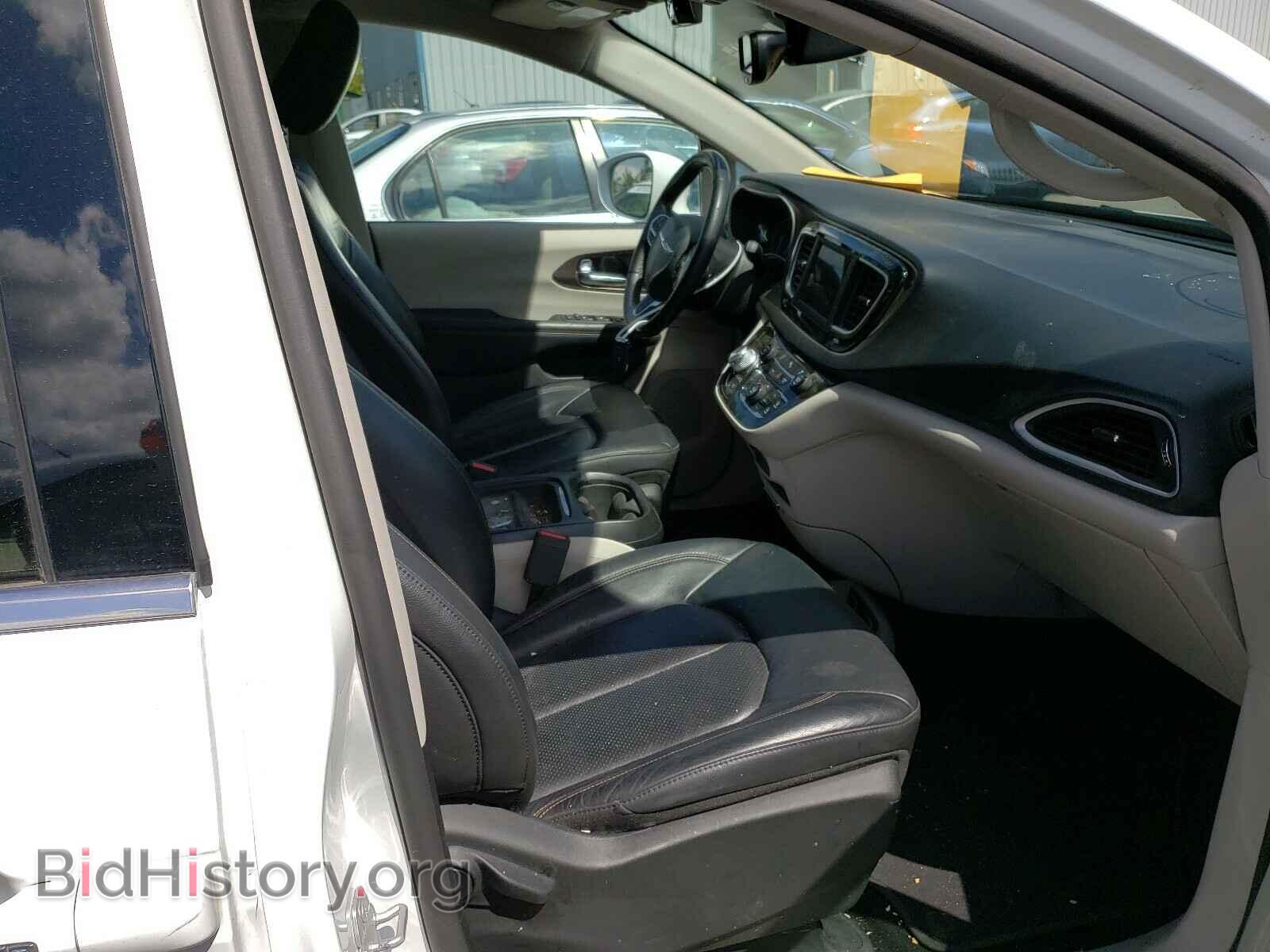 2019 CHRYSLER PACIFICA - VIN: 2C4RC1BG9KR698308 - Фото 5