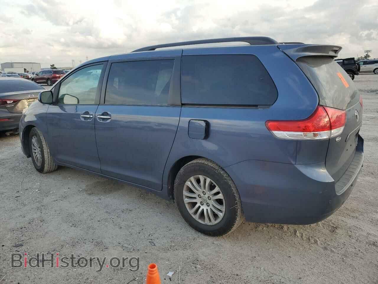 2014 TOYOTA All Models - VIN: 5TDYK3DC2ES524905 - Фото 2