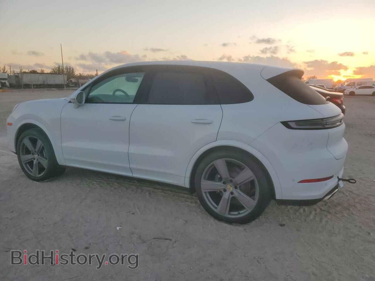 2024 PORSCHE CAYENNE - VIN: WP1AA2AY6RDA03197 - Фото 2