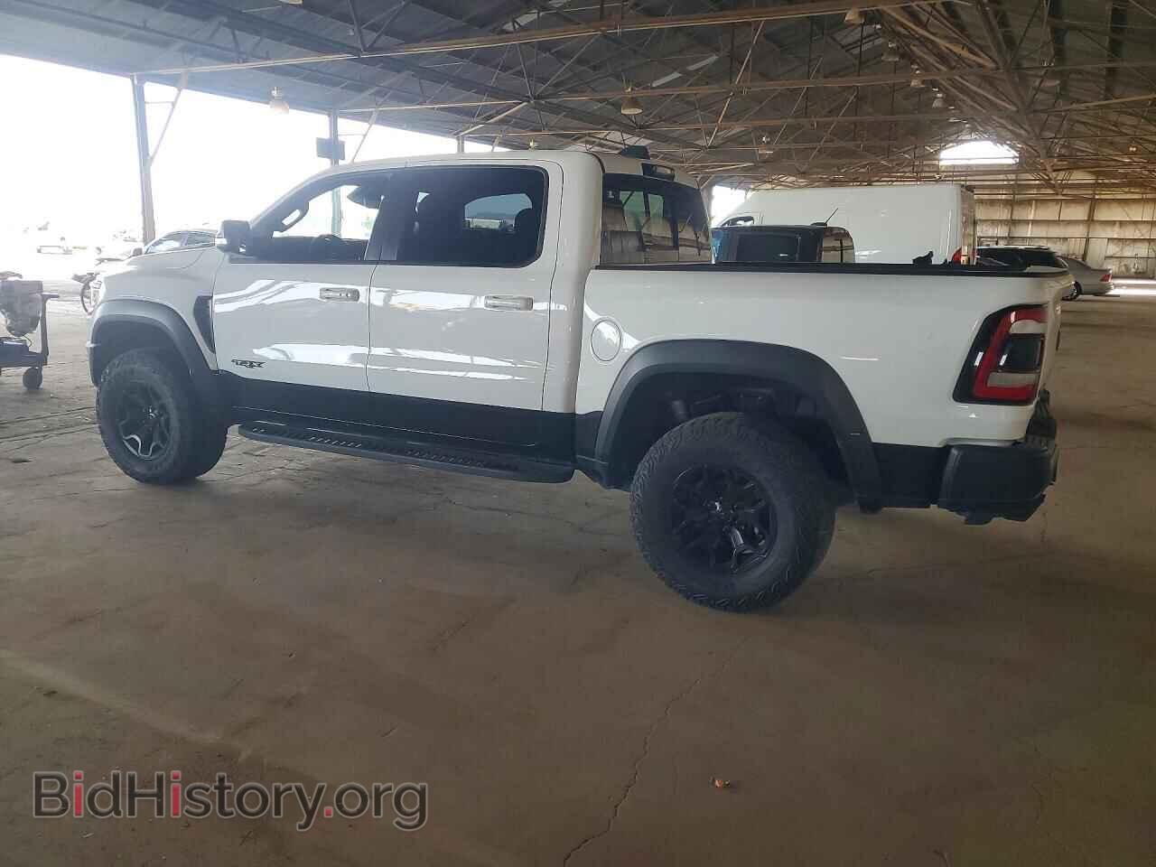 2022 RAM 1500 - VIN: 1C6SRFU96NN264142 - Фото 2
