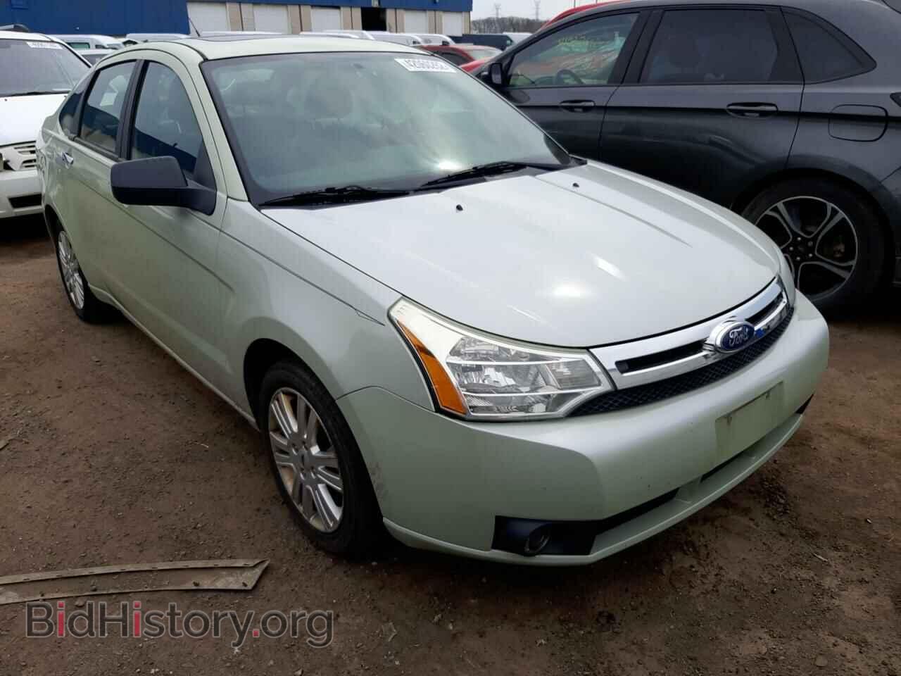 Photo 1FAHP3HN0AW106937 - FORD FOCUS 2010