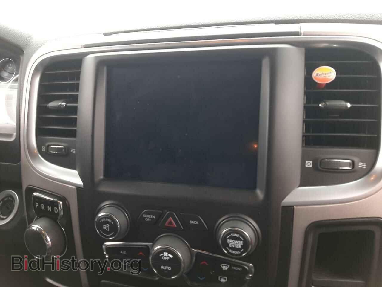 2019 RAM 1500 - VIN: 1C6RR6TT3KS732899 - Фото 9