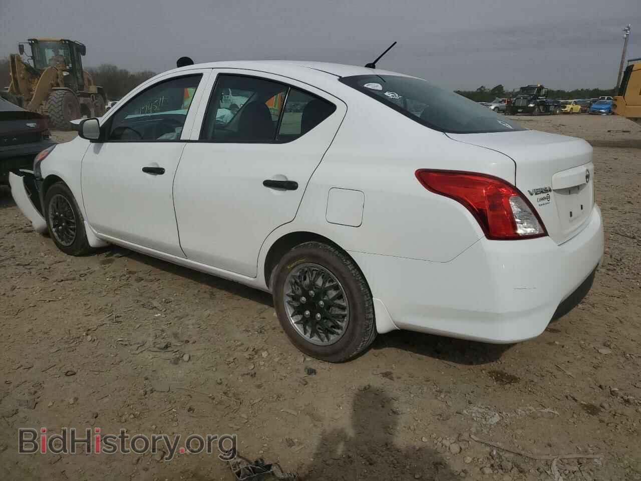 2015 NISSAN VERSA - VIN: 3N1CN7AP5FL921583 - Фото 2