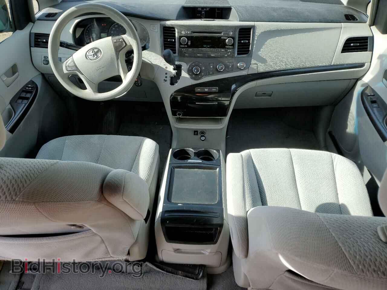 2011 TOYOTA All Models - VIN: 5TDKK3DC7BS007374 - Фото 8