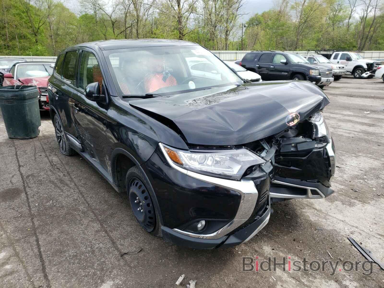 Photo JA4AD3A35KZ044863 - MITSUBISHI OUTLANDER 2019