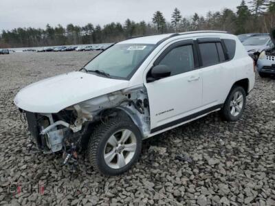 2015 Jeep COMPASS Sport, белый — VIN 1C4NJDBB9FD130823, Copart