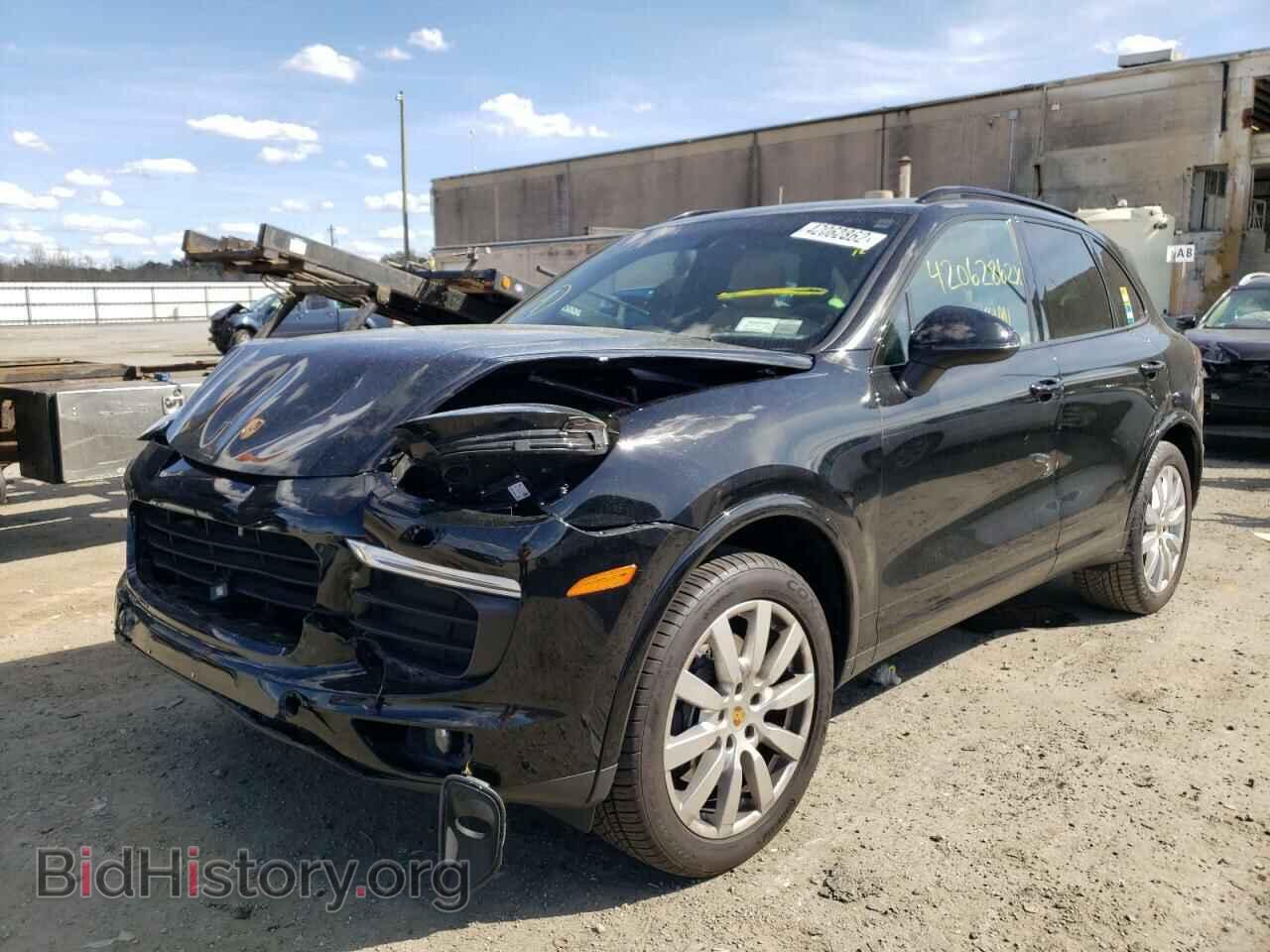 2017 PORSCHE CAYENNE - VIN: WP1AA2A21HKA87337 - Фото 2