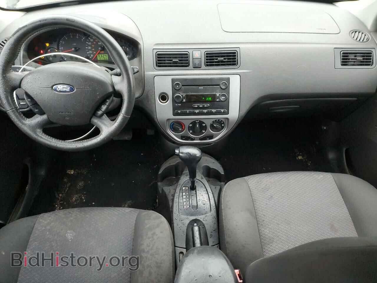 2006 FORD FOCUS - VIN: 1FAHP31N76W176193 - Фото 8