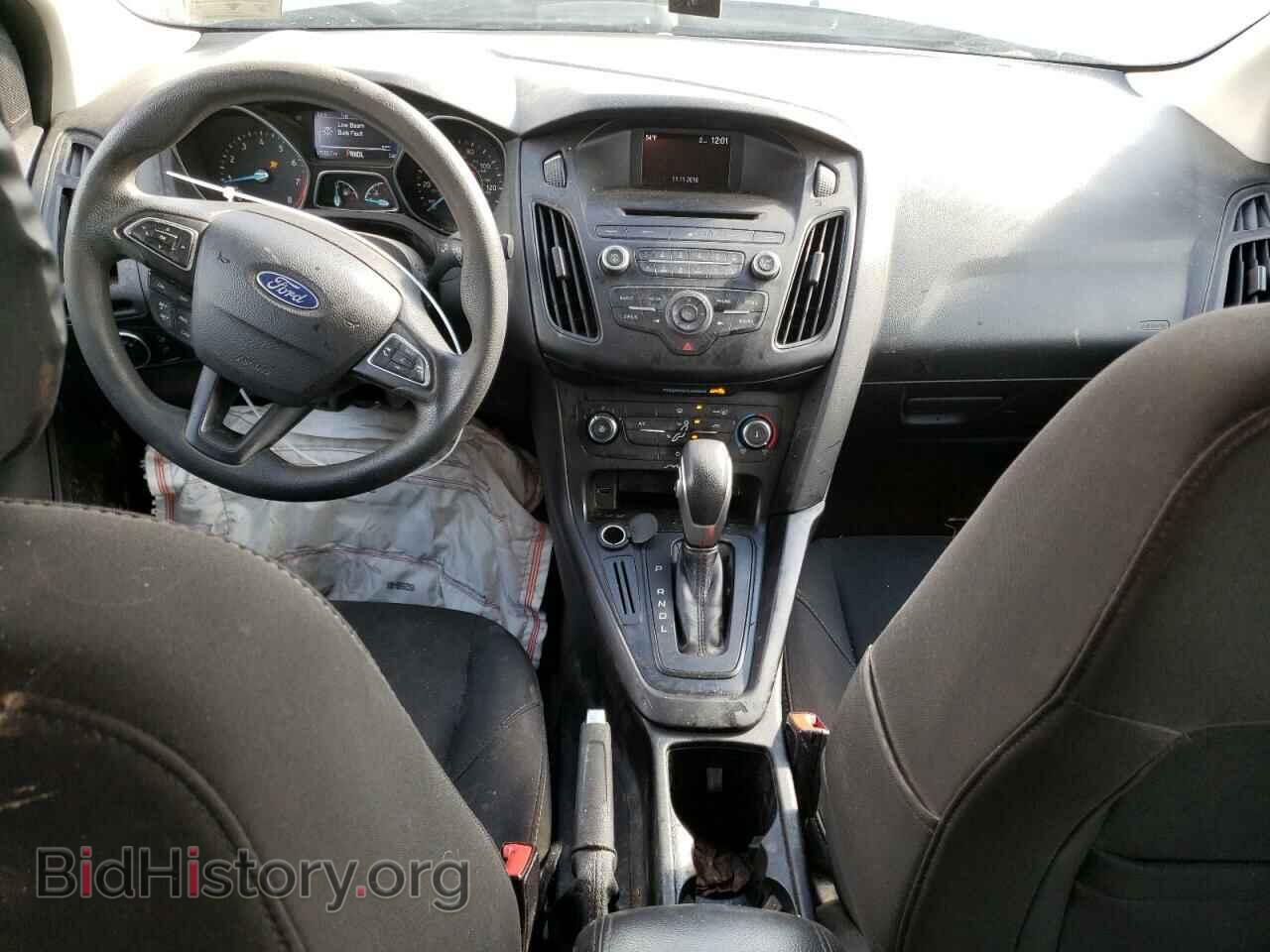 2017 FORD FOCUS - VIN: 1FADP3F2XHL215182 - Фото 8
