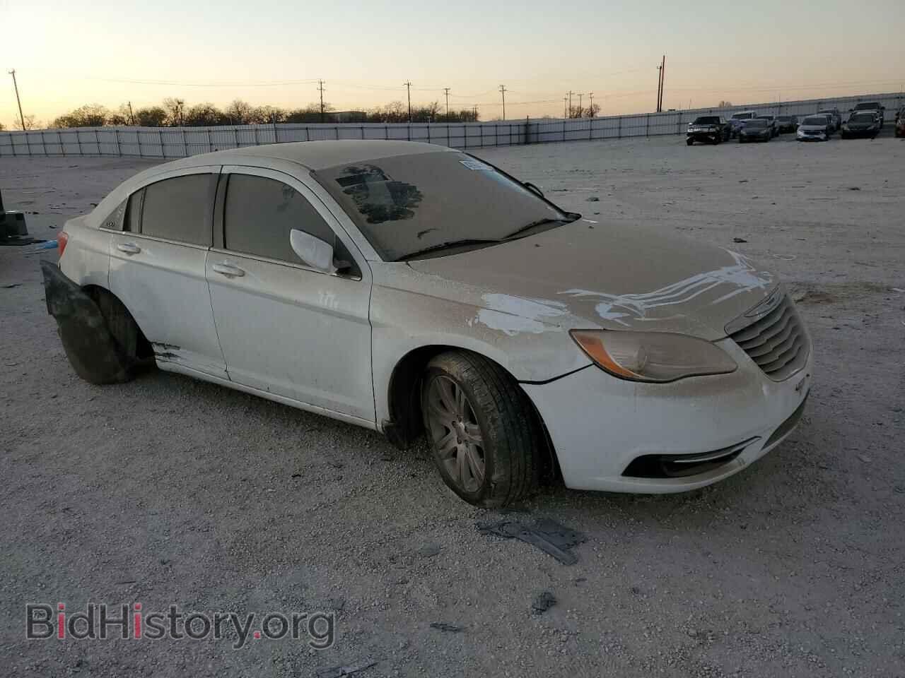2011 CHRYSLER 200 - VIN: 1C3BC1FB1BN614595 - Фото 4